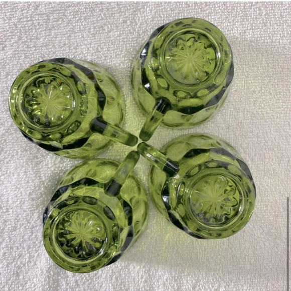 Vintage Avocado Green Glass  Punch Cups Snack Cups x4 - Picture 6 of 8
